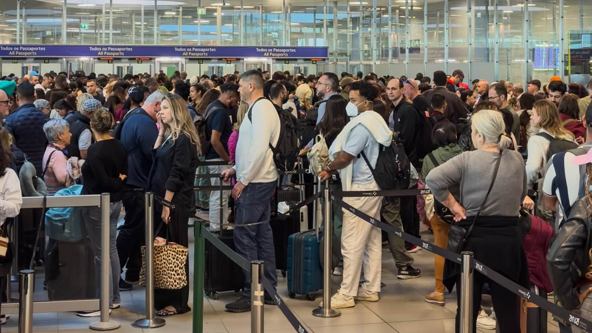 Greece Waives Biometric Checks for Britons This Summer