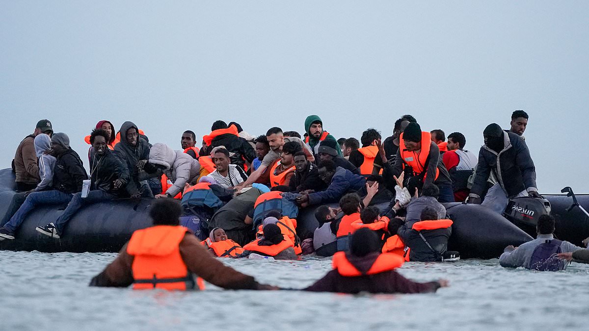 UK Border Chaos as French Police Halt EES Checks